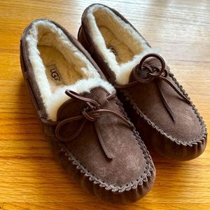 Ugg Australia comfy slipper shoes